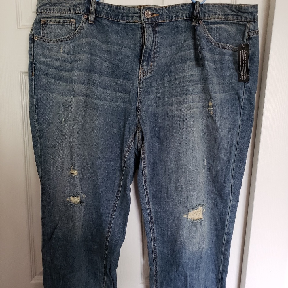 Boyfriend Cut Crop Denim Jeans